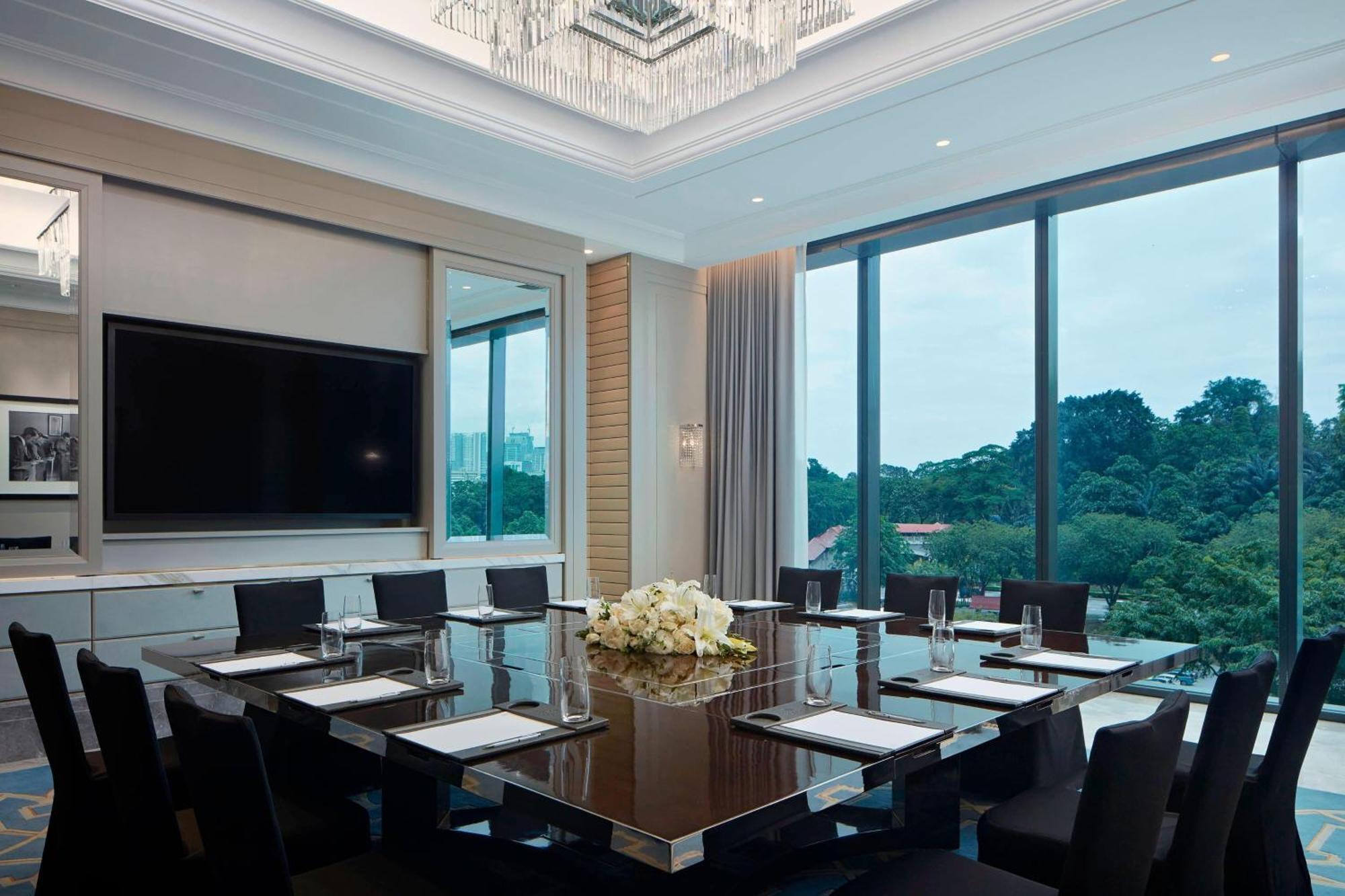 The St. Regis Hotel 5*