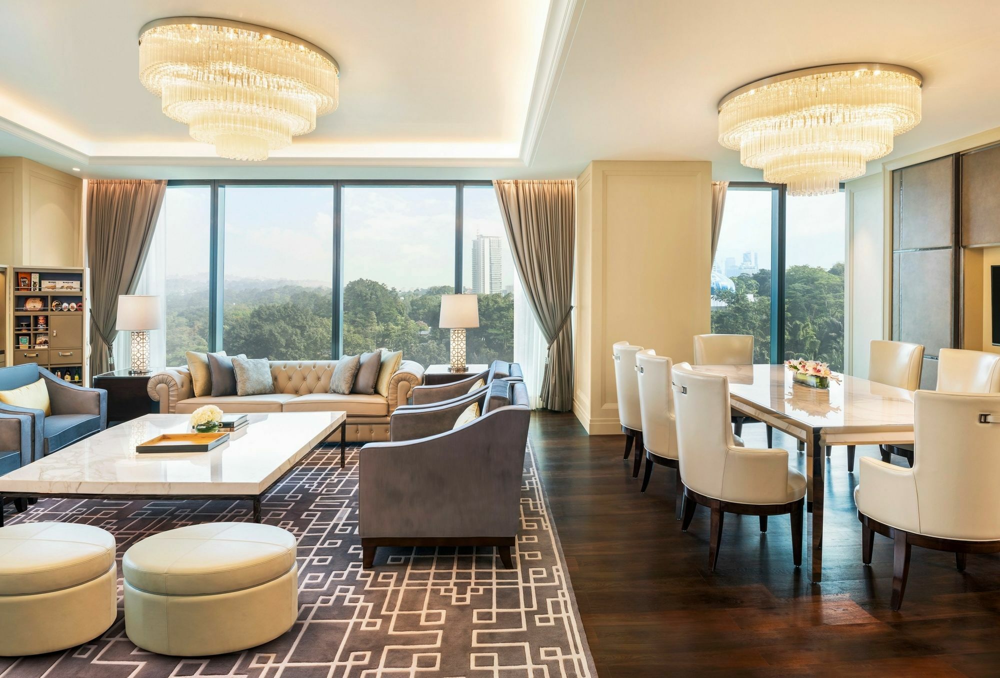 The St. Regis 5*